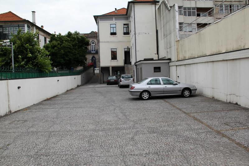 Portucalense Acomodação com café da manhã Porto Exterior foto